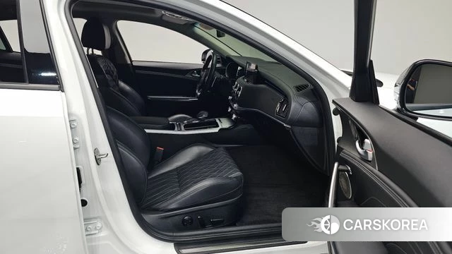 Kia Stinger Meister 2021 Белый из Кореи, фото 2