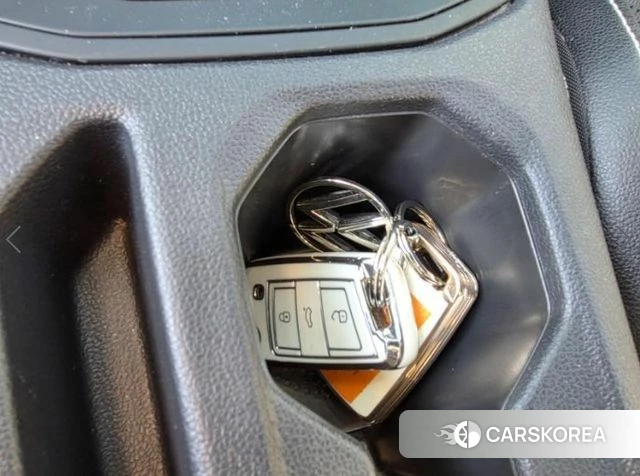 Volkswagen 7th Generation of Jetta 2023 Белый из Кореи, фото 2