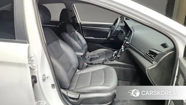 Hyundai The New Avante AD 2019 Белый из Кореи, фото 2