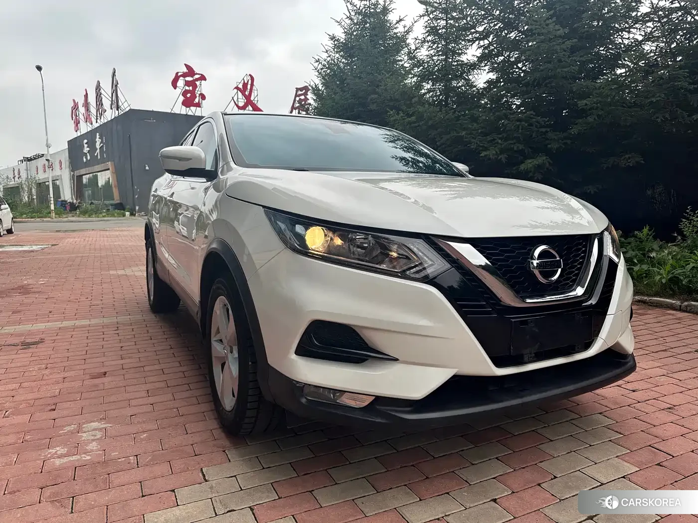 Nissan Qashqai 2022 Белый из Китая, фото 2