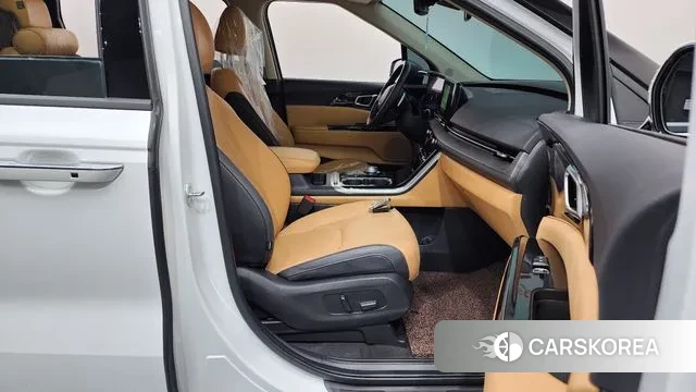 Kia Carnival 4th generation 2023 Белый из Кореи, фото 2