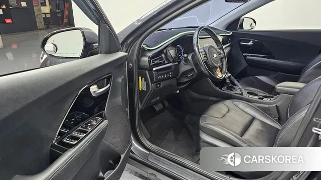 Kia The New Niro 2019 Серый из Кореи, фото 2