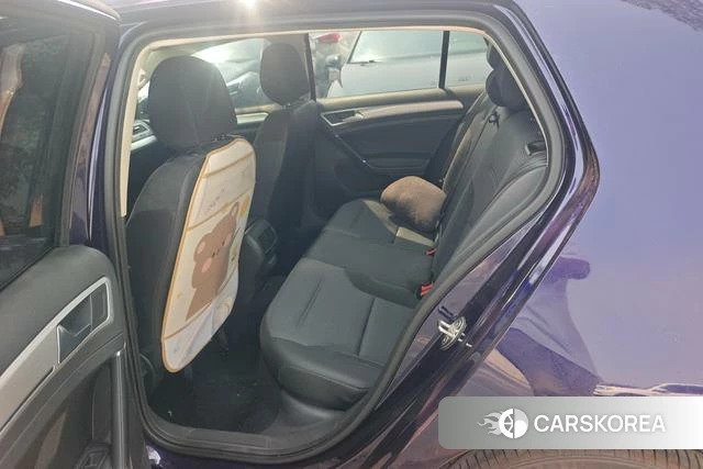 Volkswagen Golf*pure electricity 2021 Синий из Китая, фото 2