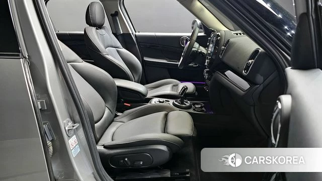 Mini Cooper Countryman 2024 Серебристо-серый из Кореи, фото 2