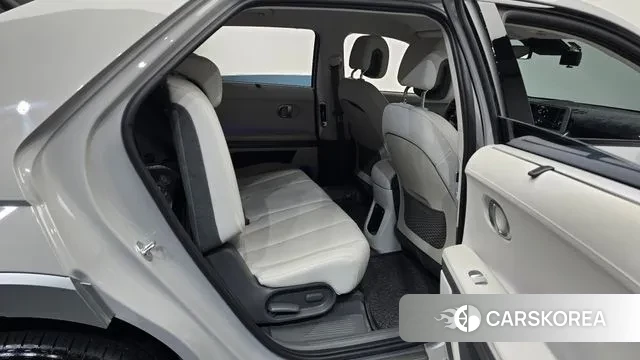 Hyundai Ionic 5 2022 Серебристо-серый из Кореи, фото 2