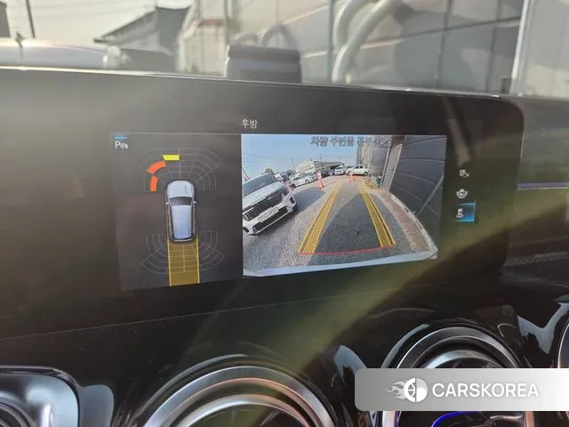 Mercedes-Benz GLB-Class X247 2022 Белый из Кореи, фото 2