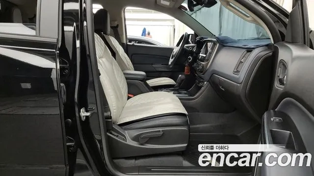 Chevrolet (GM Daewoo) Real New Colorado 2021 Черный из Кореи, фото 2