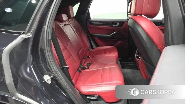 Porsche Cayenne (PO536) 2020 Черный из Кореи, фото 2