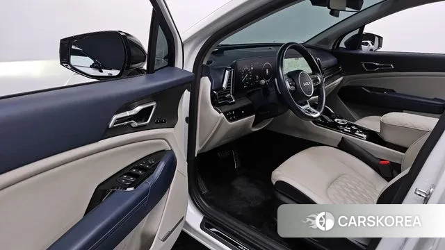 Kia Sportage 5th Generation Hybrid 2022 Белый из Кореи, фото 2