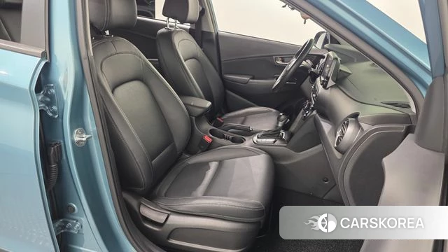 Hyundai Kona 2018 Небесно-голубой из Кореи, фото 2