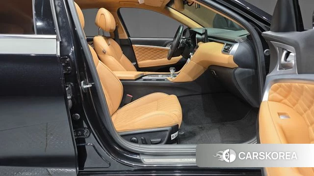 Genesis The New G70 Shooting Brake 2022 Черный из Кореи, фото 2