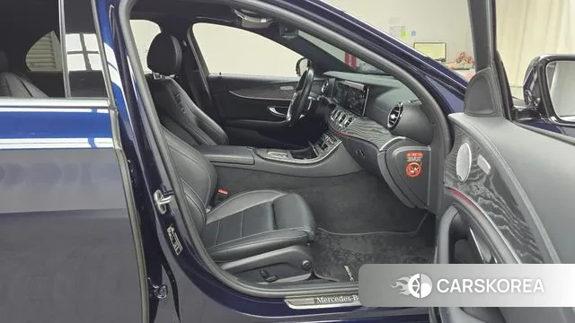 Mercedes-Benz E-Class W213 2020 Синий из Кореи, фото 2