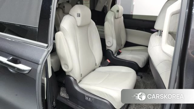 Kia Carnival 4th generation 2020 Серый из Кореи, фото 2