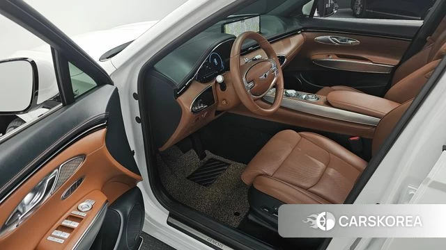 Genesis GV70 2021 Белый из Кореи, фото 2