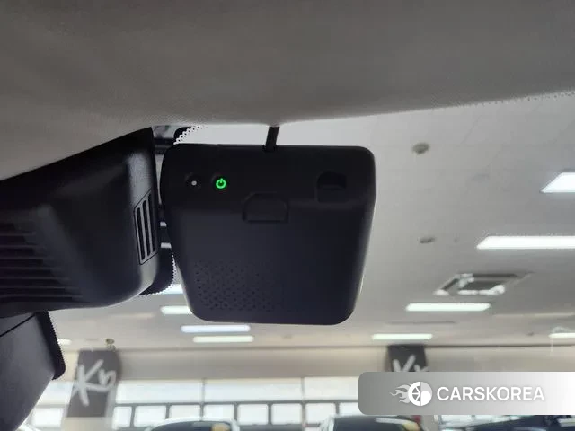 Land Rover Range Rover Evoque 2nd Generation 2021 Белый из Кореи, фото 2