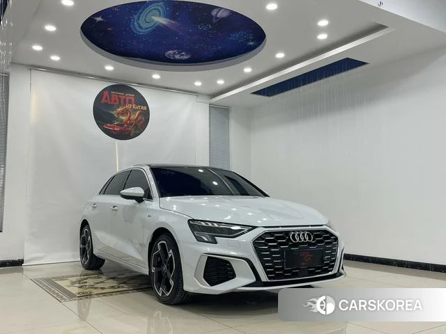 Audi A3 2023 Белый из Китая, фото 2