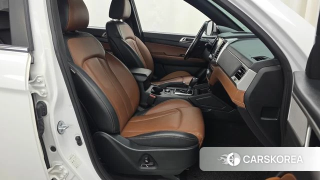 Ssangyong Rexton Sports 2018 Белый из Кореи, фото 2