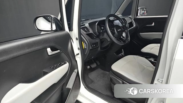 Kia The New Kia Ray 2024 Белый из Кореи, фото 2