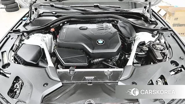 BMW 5 Series (G30) 2021 Белый из Кореи, фото 2