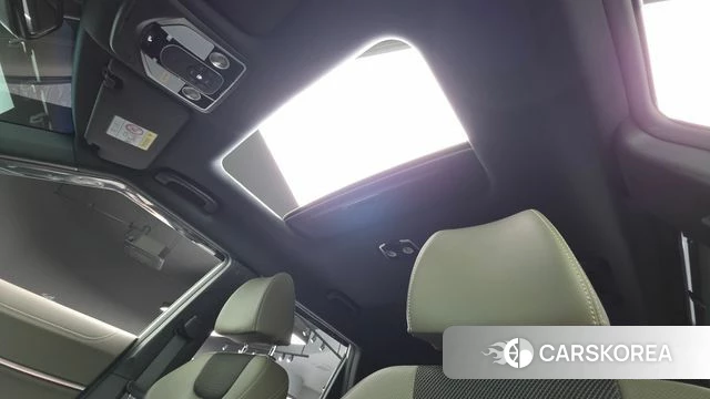 Ssangyong Torres 2022 Серебристо-серый из Кореи, фото 2