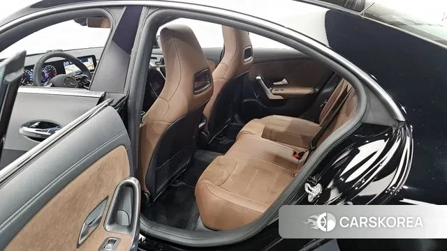 Mercedes-Benz CLA-Class C118 2025 Черный из Кореи, фото 2