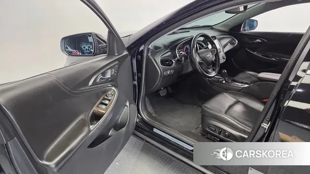 Chevrolet (GM Daewoo) All New Malibu 2018 Черный из Кореи, фото 2