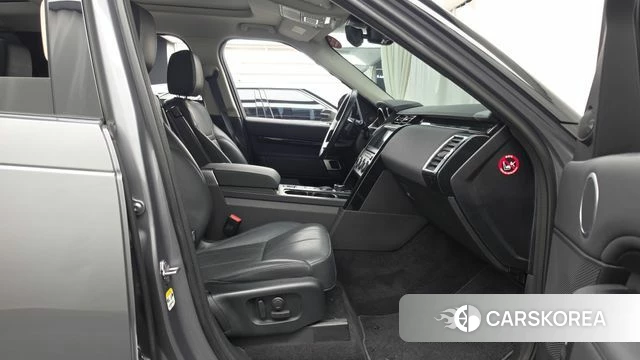 Land Rover Discovery 5 2020 Серый из Кореи, фото 2