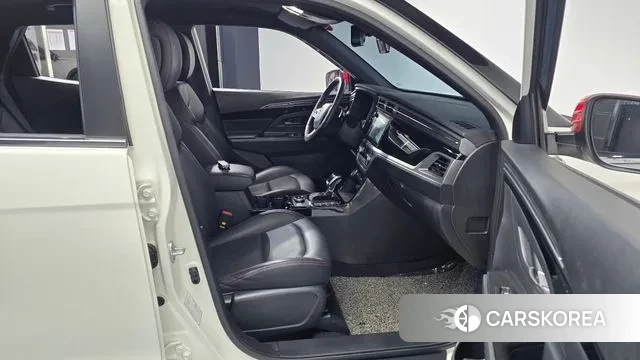 Ssangyong Beautiful Korando 2022 Белый из Кореи, фото 2