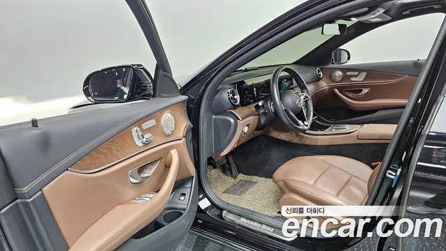 Mercedes-Benz E-Class W213 2020 Черный из Кореи, фото 2