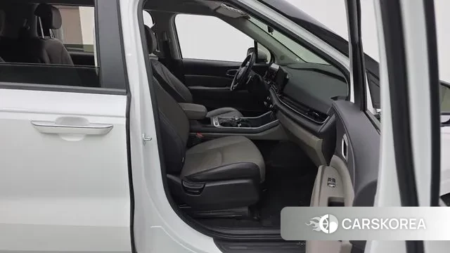 Kia The New Carnival 4th Generation 2024 Белый из Кореи, фото 2