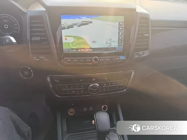 Ssangyong The New Rexton Sports Cannes 2023 Темно-зеленый из Кореи, фото 2