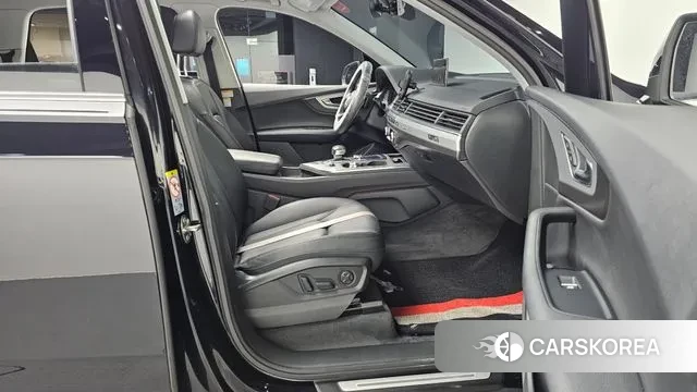 Audi Q7 (4M) 2019 Черный из Кореи, фото 2