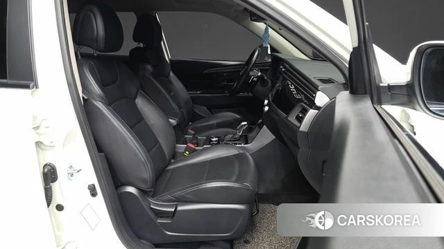 Ssangyong Beautiful Korando 2021 Белый из Кореи, фото 2