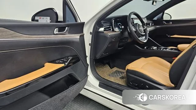 Kia K5 3rd generation 2021 Белый из Кореи, фото 2