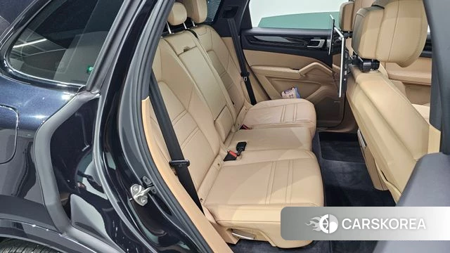 Porsche Cayenne (PO536) 2019 Черный из Кореи, фото 2
