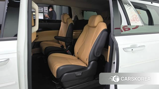 Kia Carnival 4th generation 2022 Белый из Кореи, фото 2