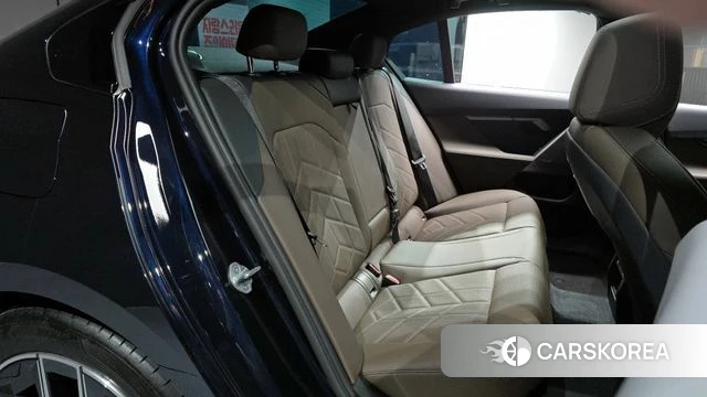 BMW 5 Series (G60) 2024 Синий из Кореи, фото 2