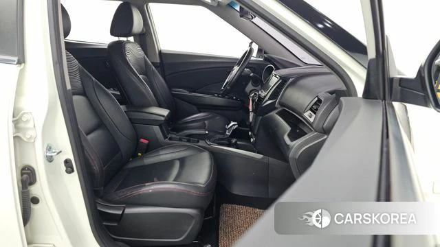 Ssangyong Tivoli Air 2018 Белый из Кореи, фото 2