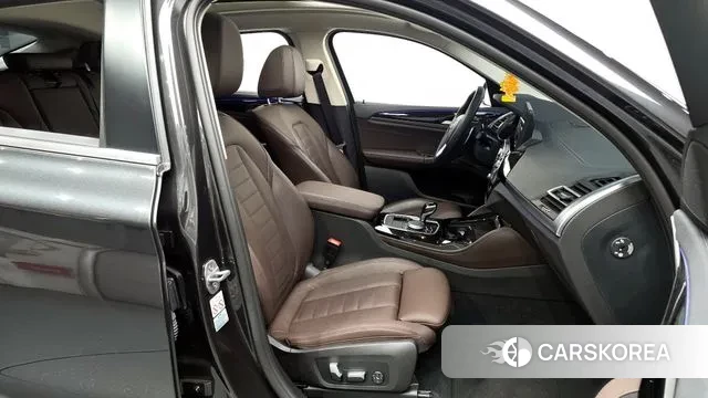 BMW X4 (G02) 2023 Серый из Кореи, фото 2