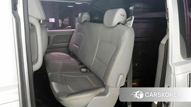 Hyundai The New Grand Starex 2018 Серебряный из Кореи, фото 2