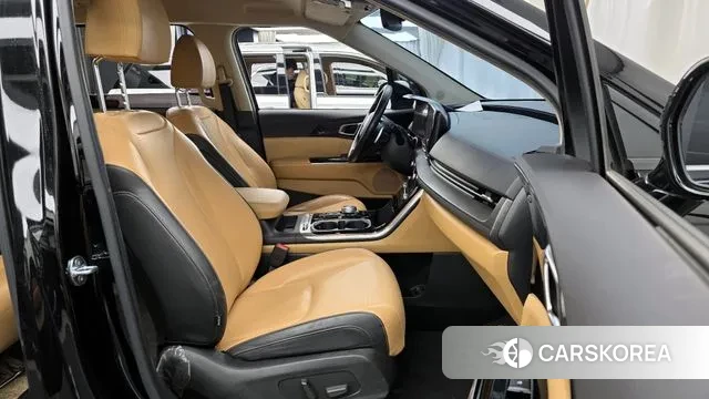 Kia Carnival 4th generation 2021 Черный из Кореи, фото 2