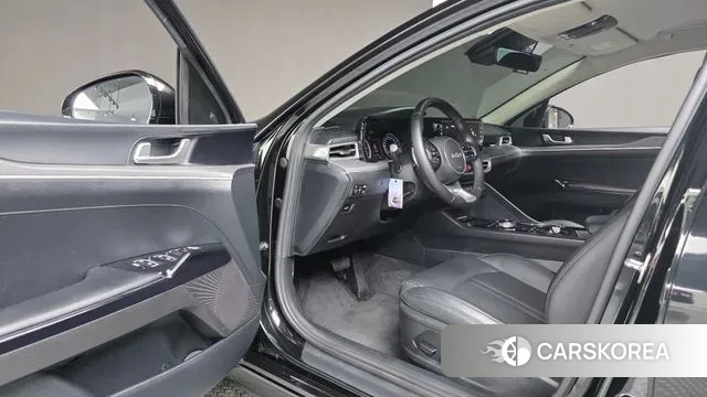 Kia K5 3rd generation 2022 Черный из Кореи, фото 2