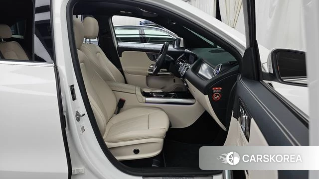 Mercedes-Benz GLA - Class H247 2021 Белый из Кореи, фото 2