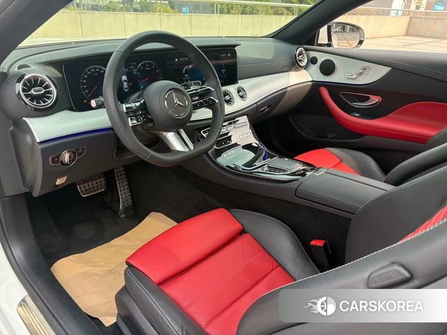 Mercedes-Benz E-class (imported) 2023 Белый из Китая, фото 2