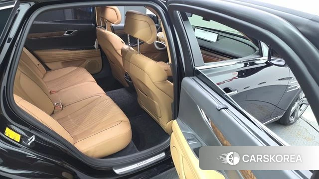 Genesis G80 (RG3) 2022 Черный из Кореи, фото 2