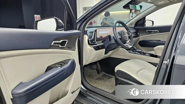 Kia Sportage 5th Generation 2022 Серый из Кореи, фото 2