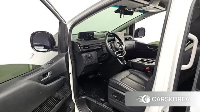 Hyundai Staria 2024 Белый из Кореи, фото 2