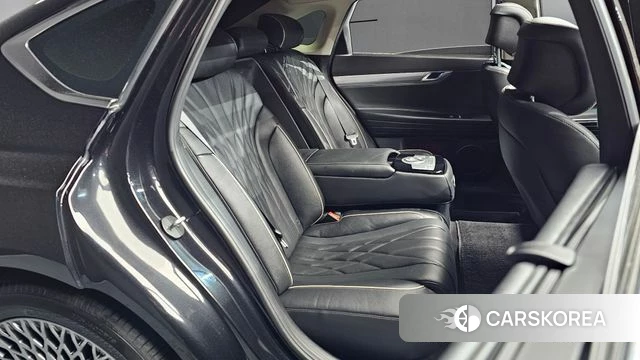 Genesis G80 (RG3) 2022 Черный из Кореи, фото 2