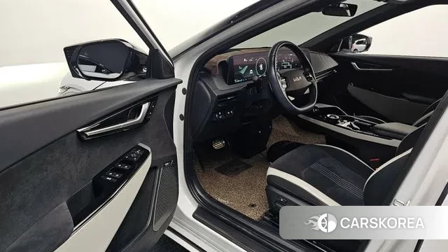 Kia EV6 2021 Белый из Кореи, фото 2