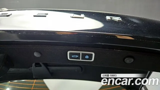 Hyundai Grandeur (GN7) id 2613006 из Кореи 2